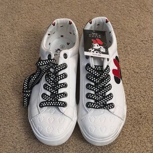 Disney White and Black Minnie Mouse Sneakers
